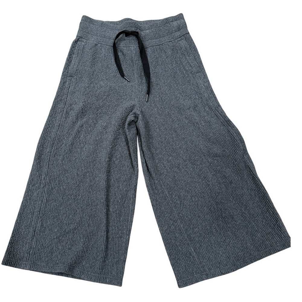Lululemon Retreat Yourself Wide Leg Crop Pants Women’s size 6 charcoal gray. - Picture 4 of 6